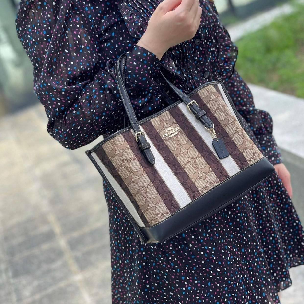พร้อมส่ง 5,890฿ COACH C4086... - HELLO COACH แท้ HachiBim | Facebook