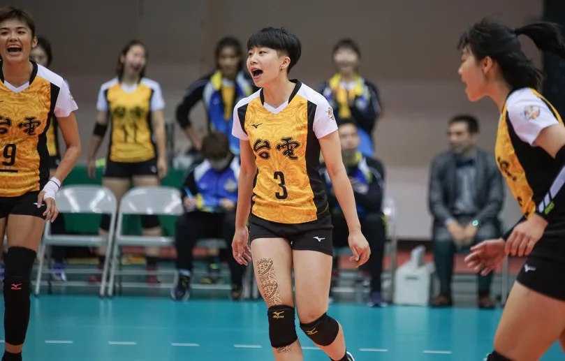 台電球類Fun電營 - 【星星電堂】排球國手的「跳」戰人生 🏐 你知道嗎？ 台電女排的 3 號選手「皮皮」曾琬羚... | Facebook