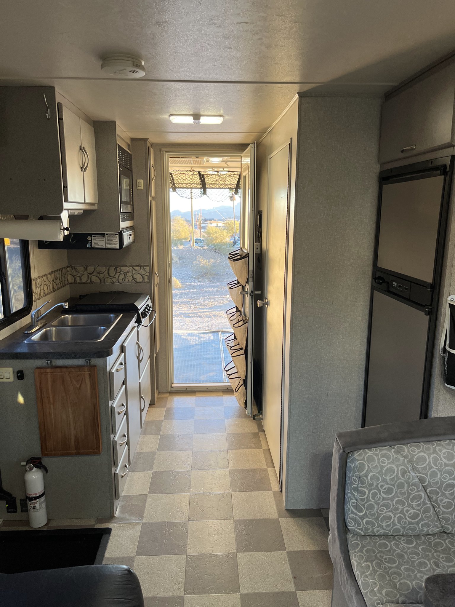 2007 Four Winds Fun Mover 31D RV Toy Hauler - RVs & Campers - Lake ...