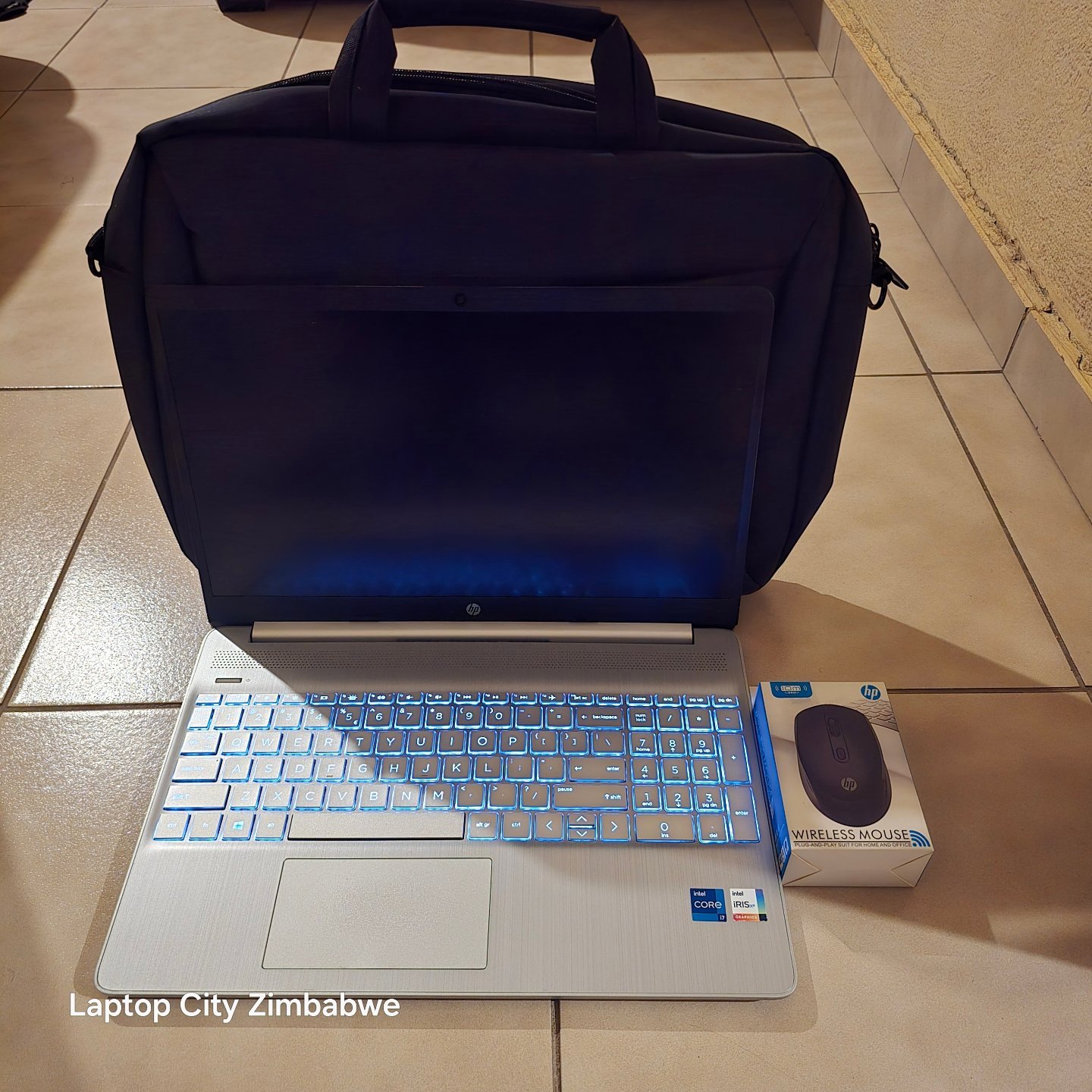 HP 15s-fq2xxx Core i7 Laptop (11th gen) ($400 USD) Extreme Neat