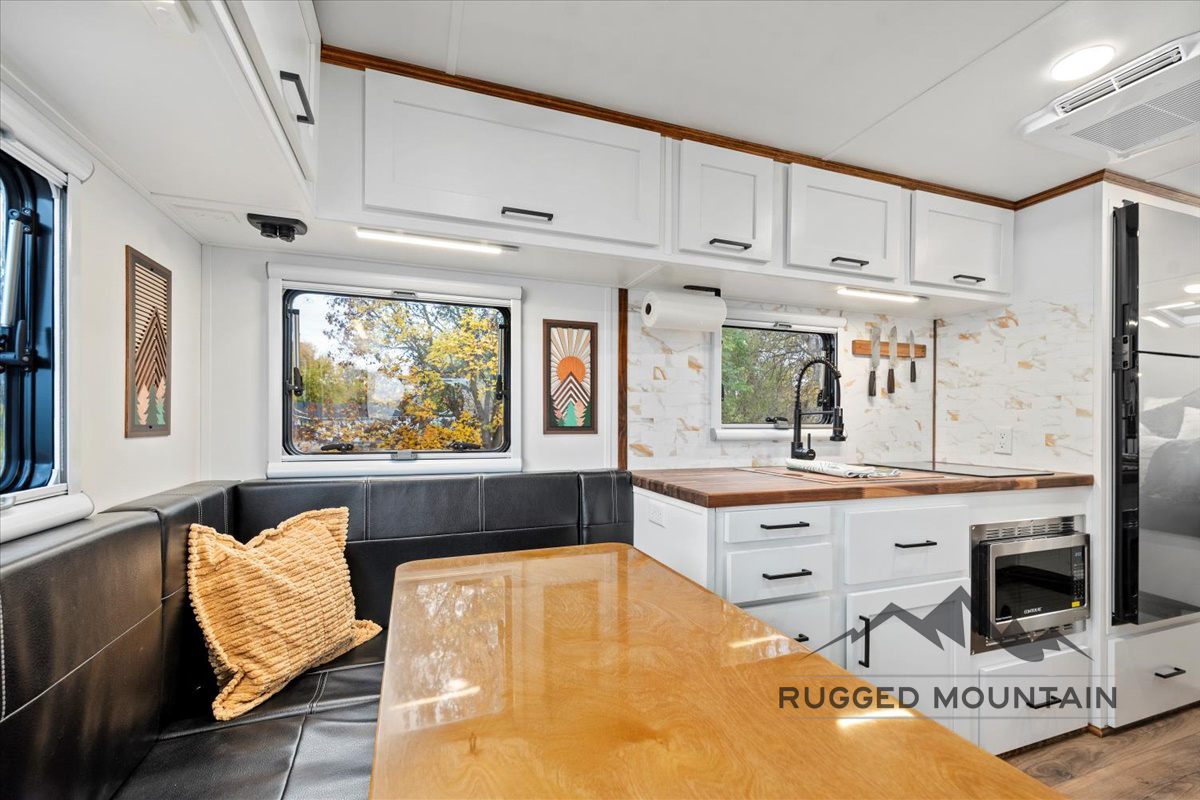 Rugged Mountain Custom RV... - Rugged Mountain Custom RV