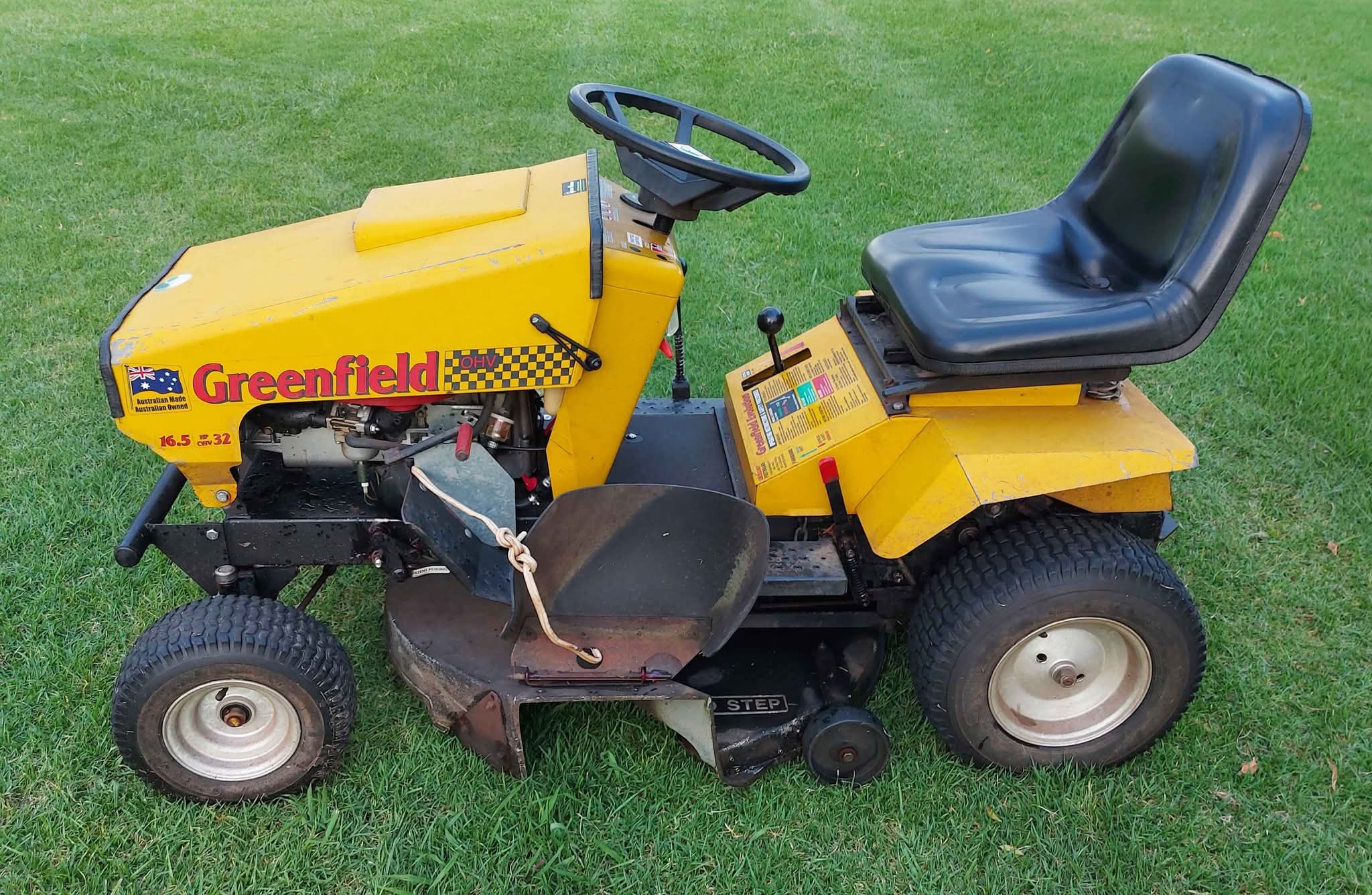 Ride on Lawn Mower, Greenfields 32