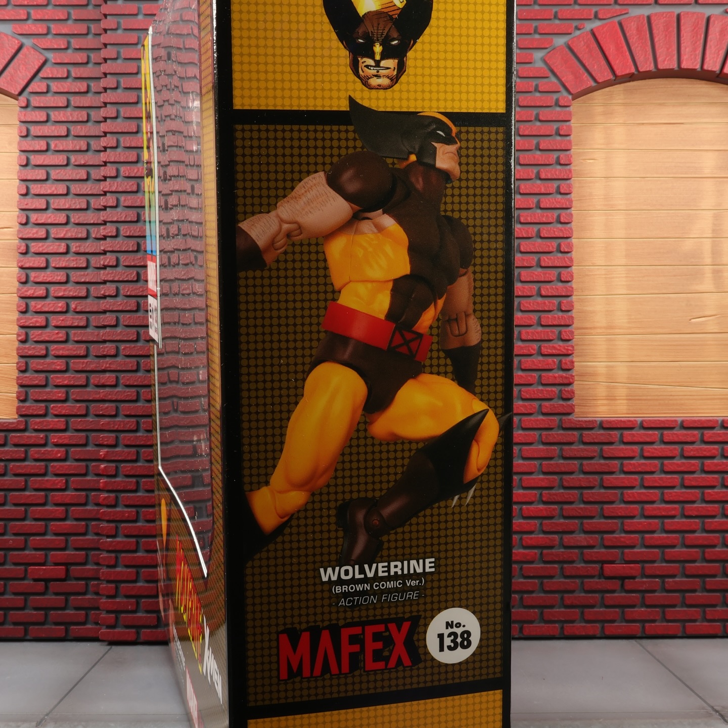 Medicom Toy Mafex No. 138 Marvel X-Men WOLVERINE (Brown Comic Ver 