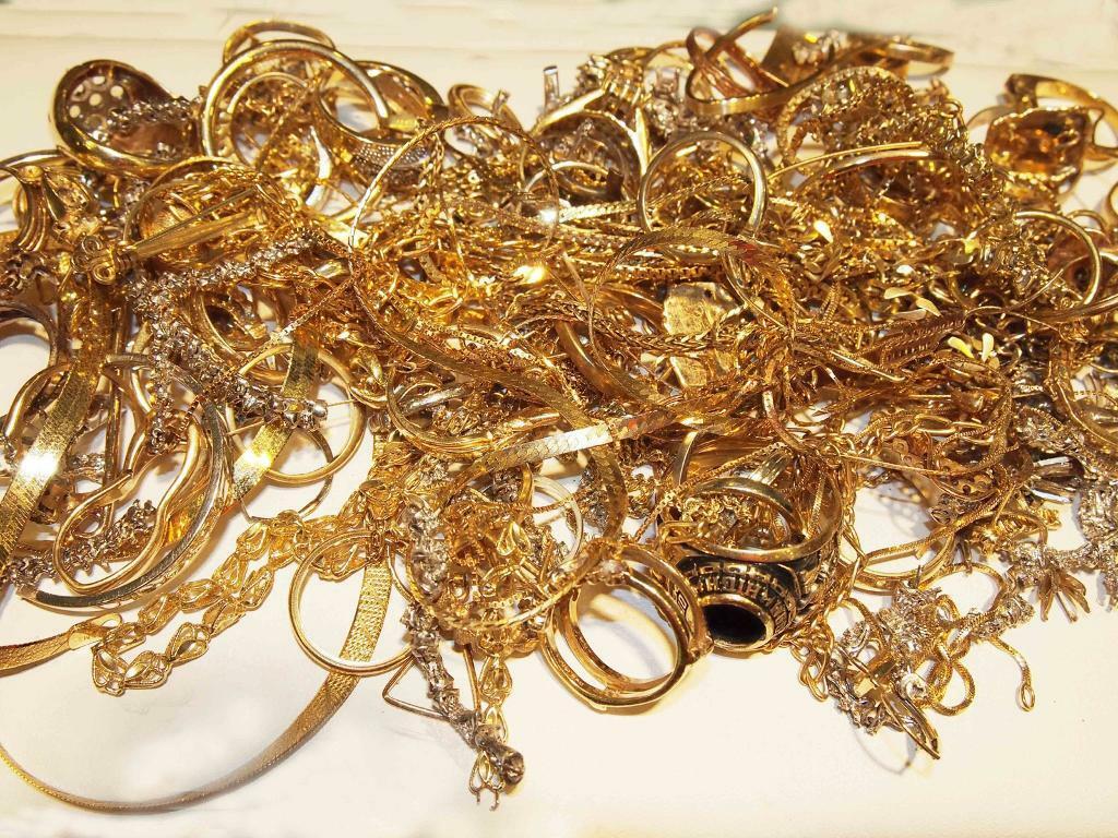 Sell Gold Jewelry Gold Buyers everywhere in Thailand 9k 10k 14k 18k 22k ...