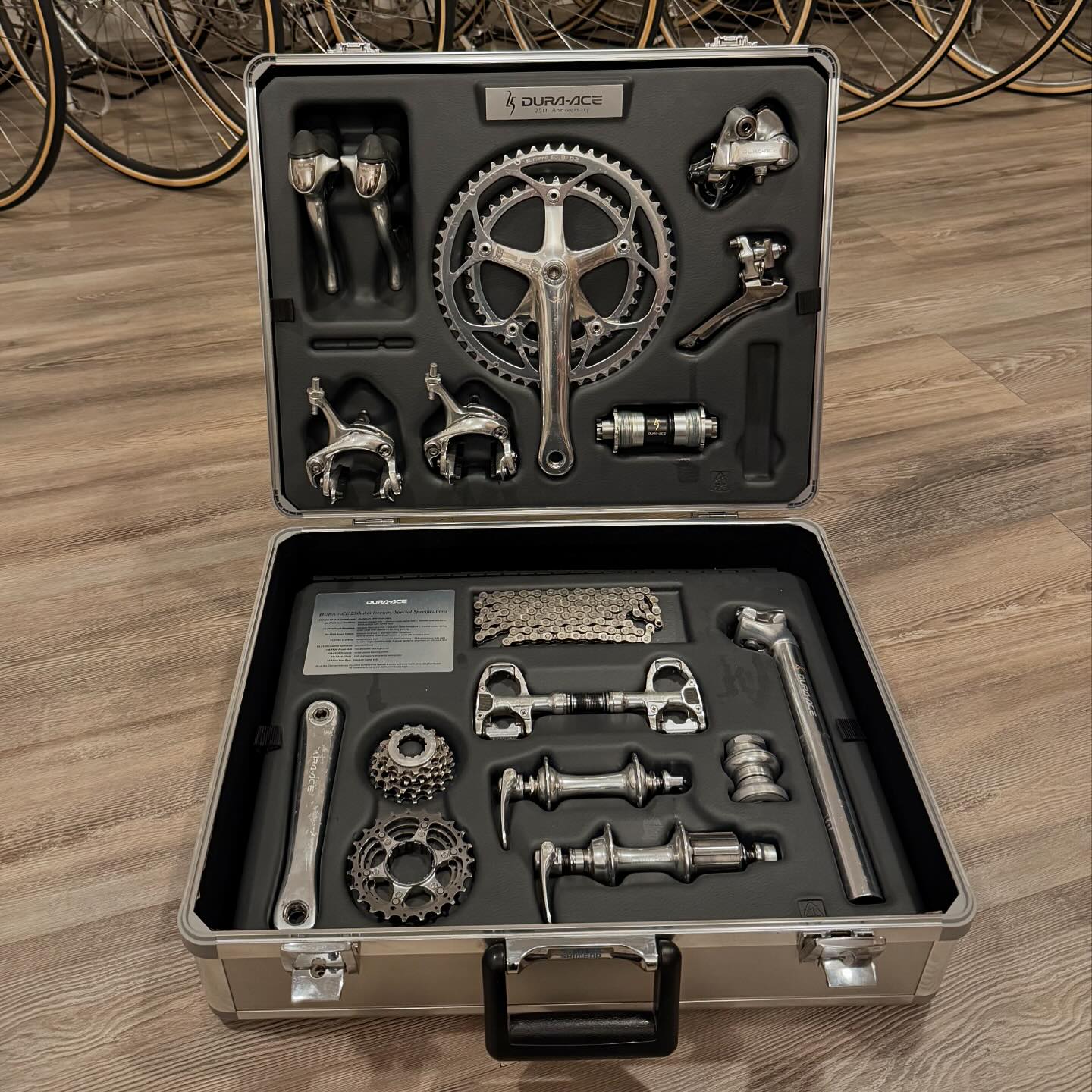 Premium - Legendary 1998 SHIMANO DuraAce 25th Anniversary groupset