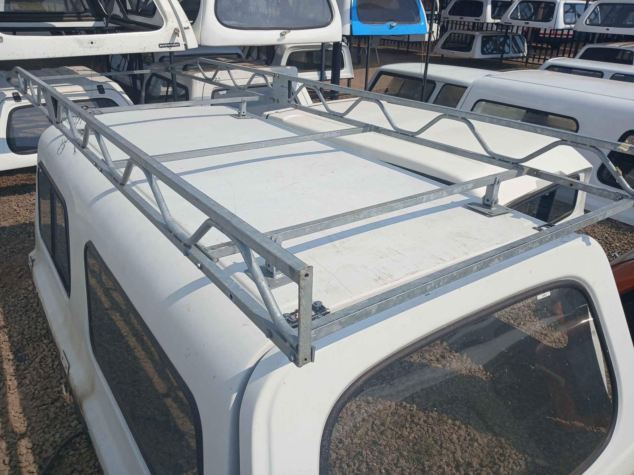 Hyundai H100 and Kia K2700 Canopy Roof Racks Contractors Construction ...