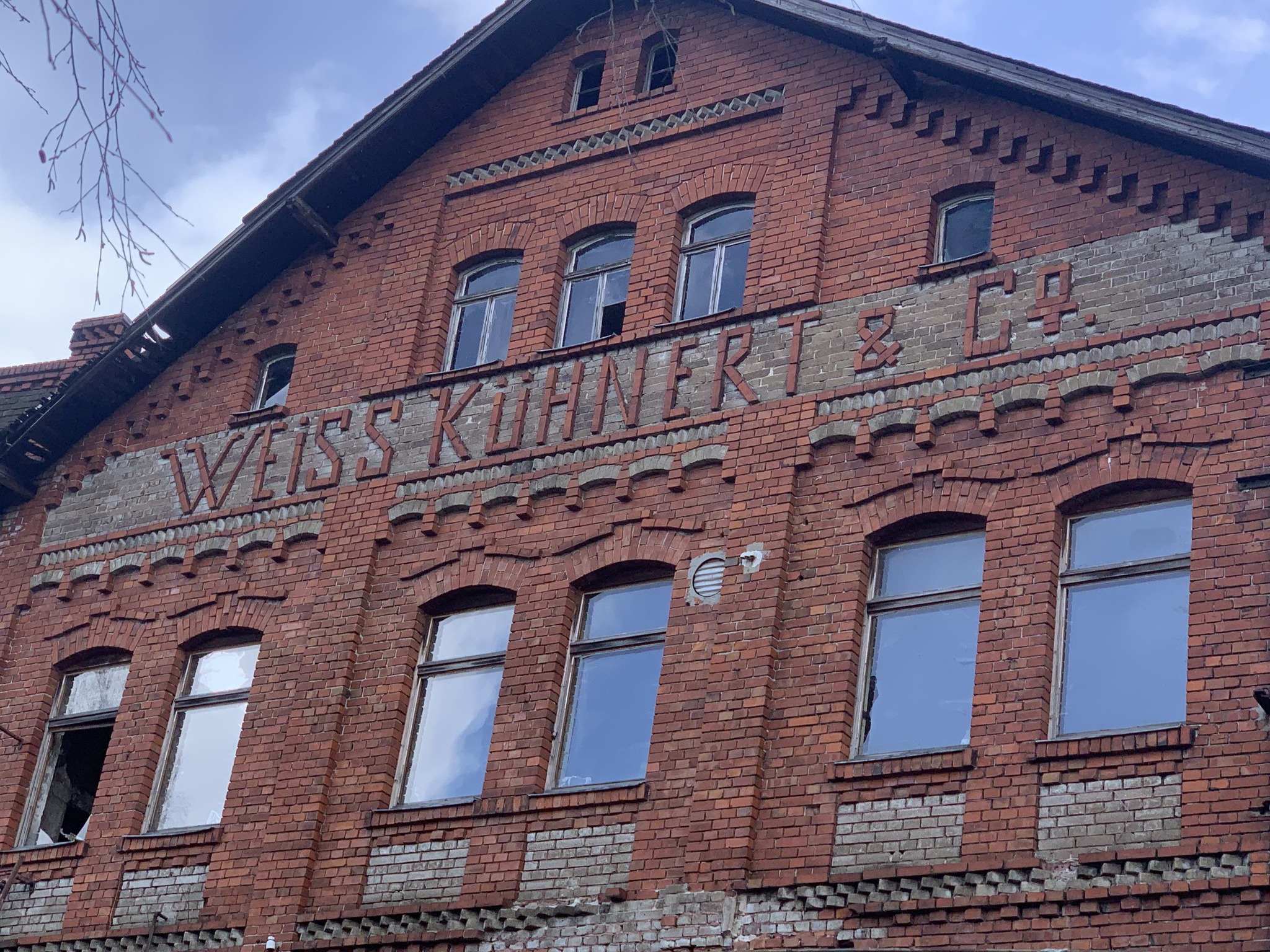 Porzellanfabrik Weiss Kühnert