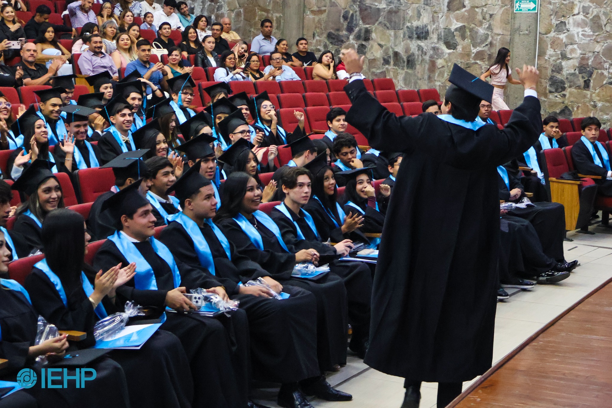 IEHP - 🎓 #PrepaIEHP: Generación 2022 B - 2025 A ¡Así se... | Facebook