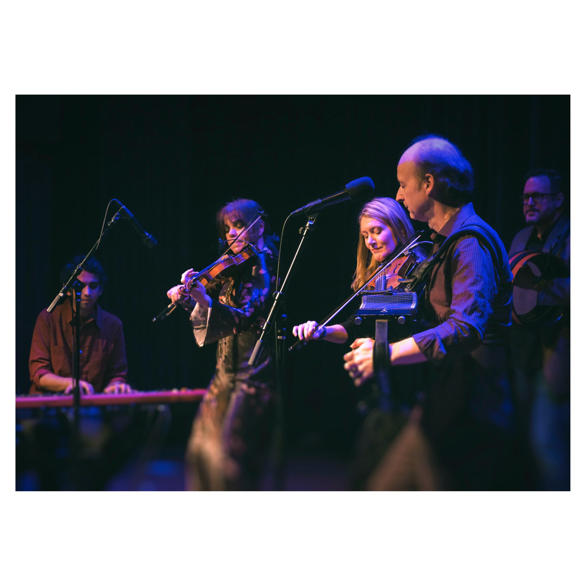 Reverie Road at the Irish Center