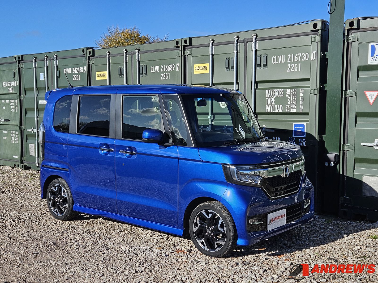 ✔️ Honda N Box custom ✔️ Year: 2015 ✔️ Left side back door
