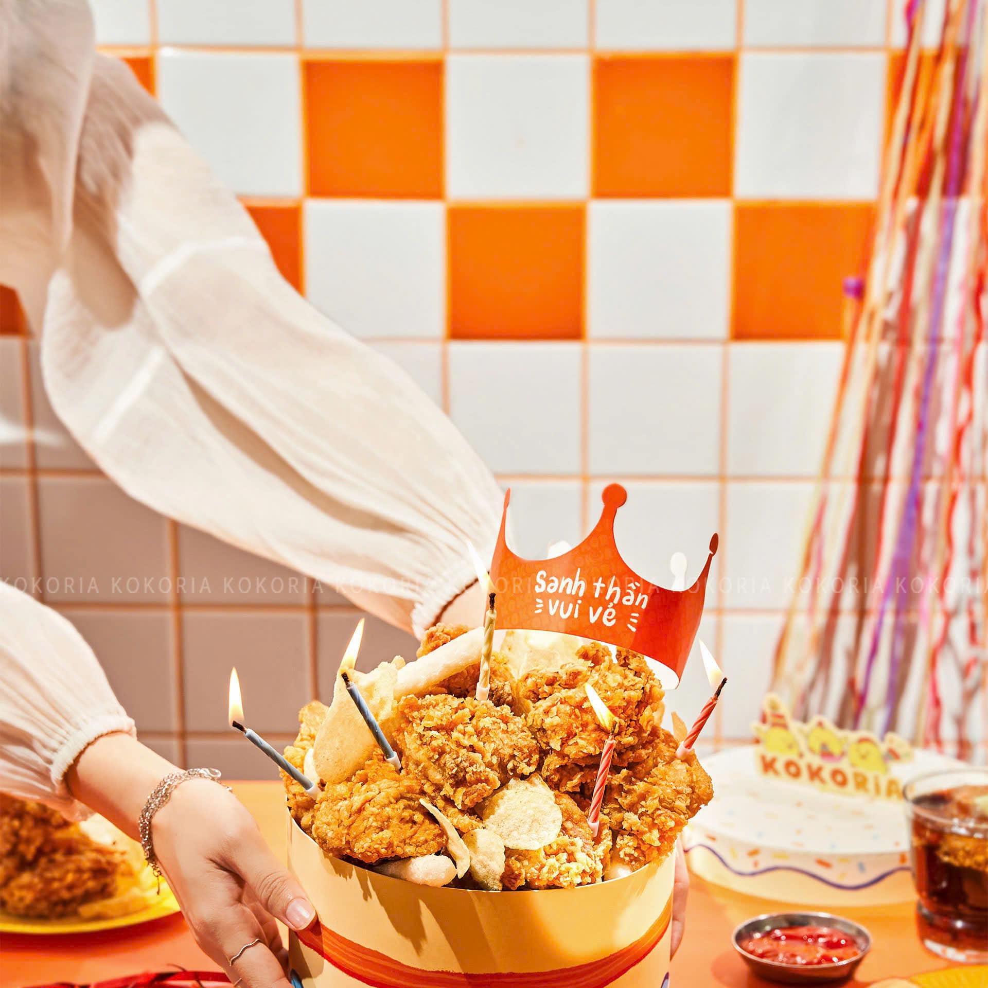 Kokoria - 🎉🍗 Bánh Sinh Nhật Gà Rán Kokoria – Sinh Nhật Mới... | Facebook