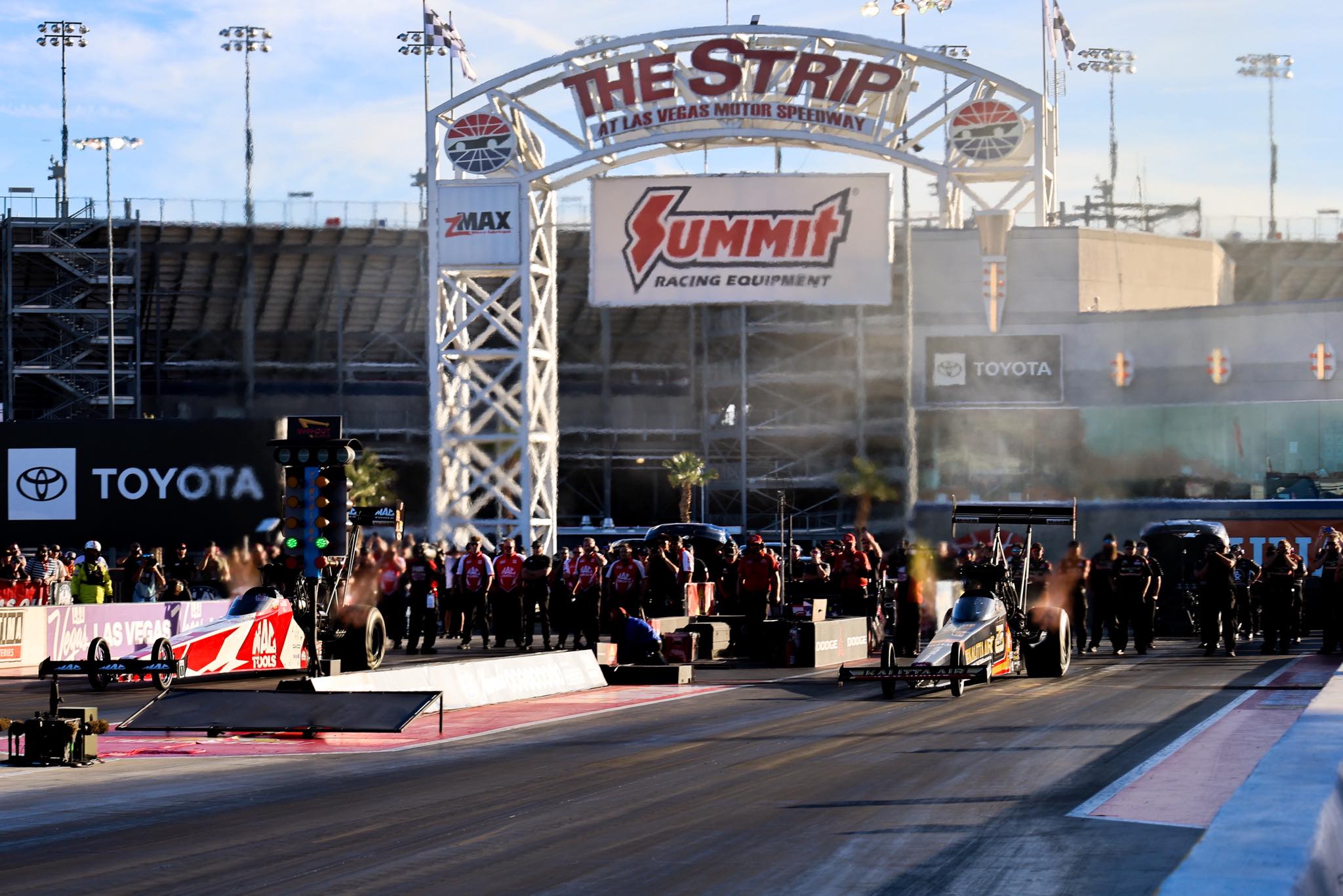 Kalitta - The 2025 season ends with a #TeamKalitta Top Fuel 1-2 finish ...