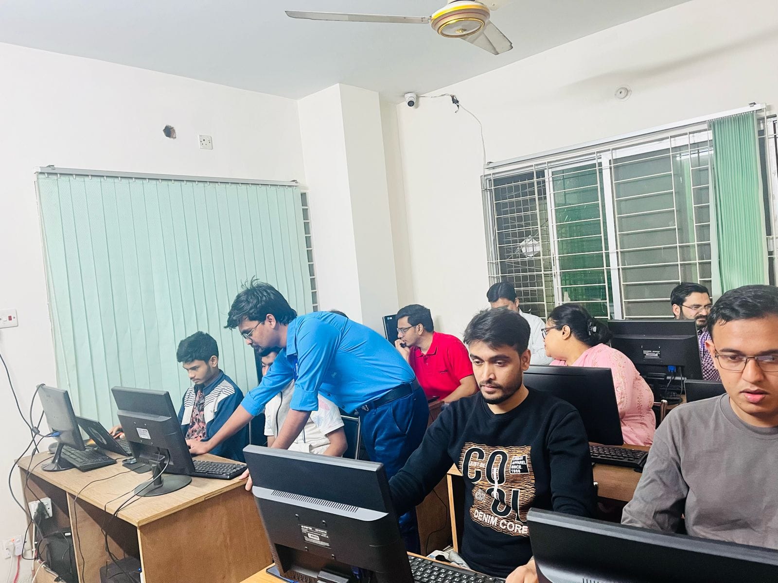Unique it Institute | Dhaka