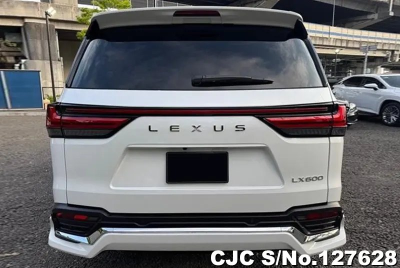 Brand New 2024 Lexus LX 600 – White | 3.5L Petrol | Automatic