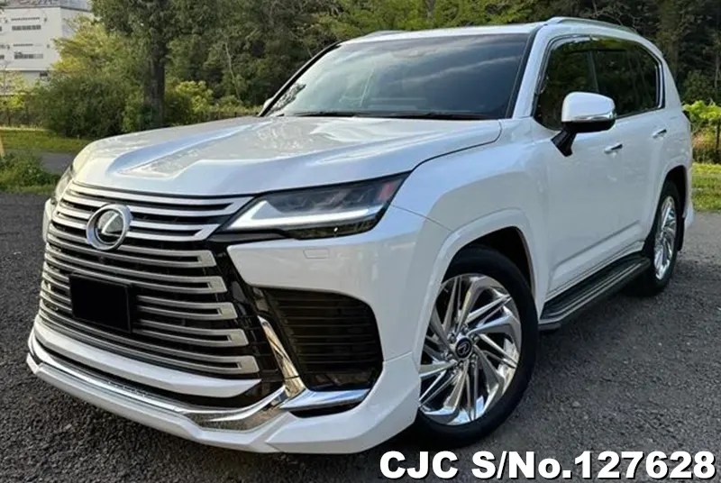 Brand New 2024 Lexus LX 600 – White | 3.5L Petrol | Automatic