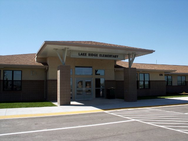 Lake Ridge Elementary School