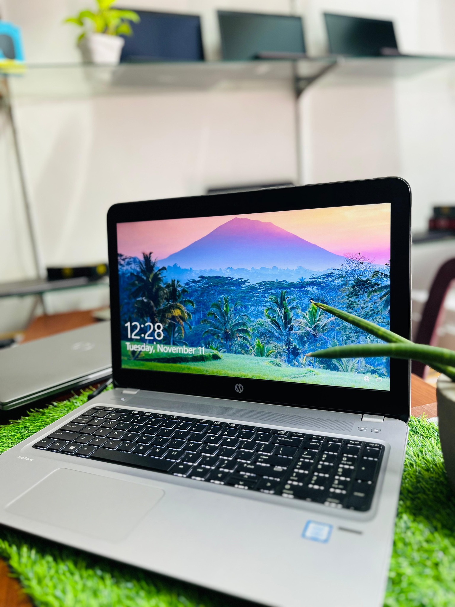TECH - 💻 HP ProBook 450 G2 – Reliable & Stylish! 💻 ⚙️ Intel Core i5 ...