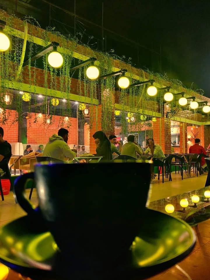 Roof Royal Cafe & Restaurant | Jhenida