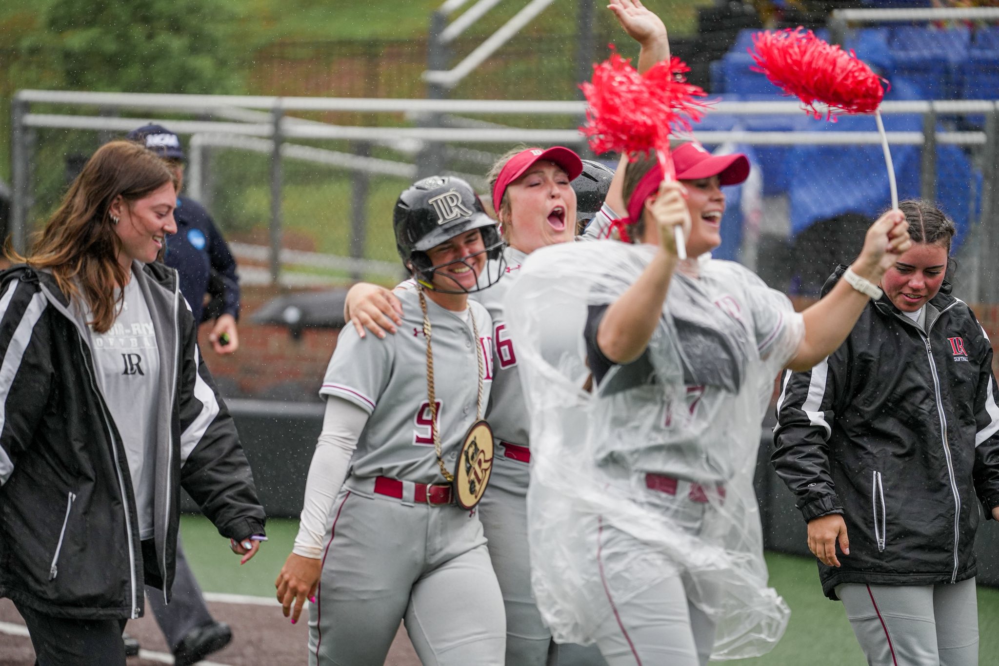 Lenoir-Rhyne Softball