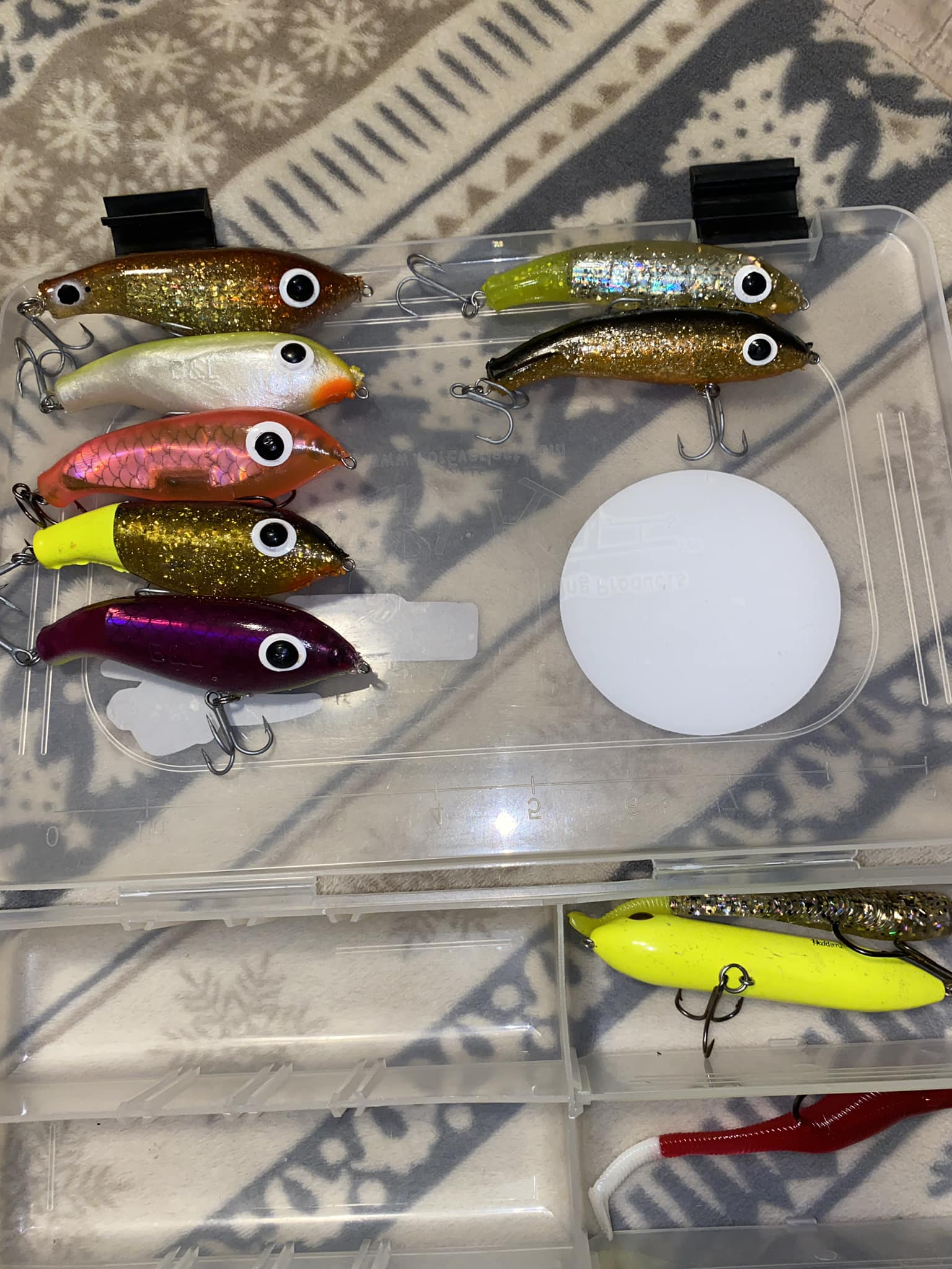 corkies fishing lures Custom Corky Shallow Diver Soft Dine XL Pistachio 4 treble hooks secure your catch Yakima Bait Lil' Corkies -