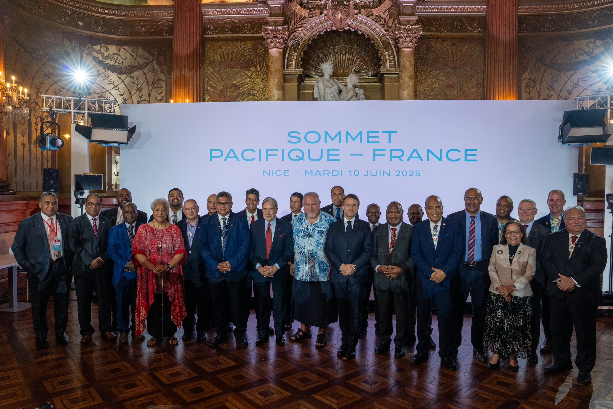 Embas... - Embassy of France to the Philippines and Micronesia