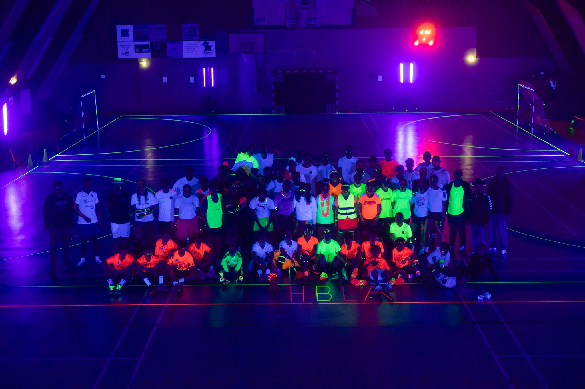 Handball - 🤍 MERCI 🖤 🫶🏼 On vous remercie pour cette magnifique soirée ...