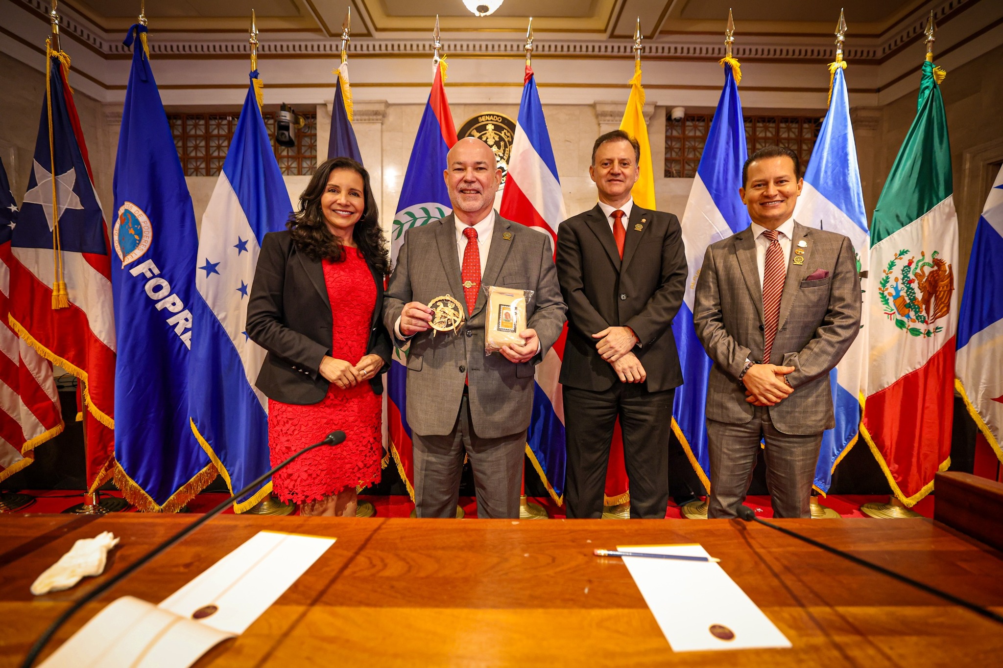 Cámara de... - Cámara de Representantes Puerto Rico