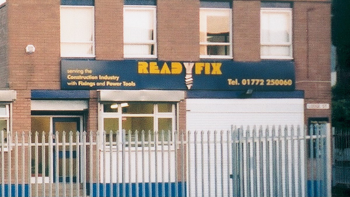 Readyfix - Who remembers the original Readyfix logo? Featuring a screw ...