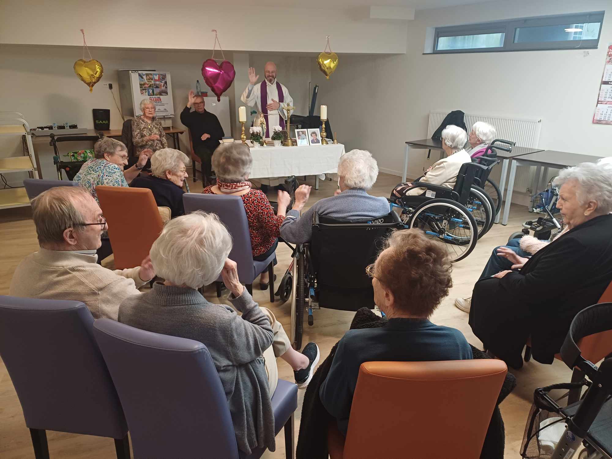 In De Gouden Jaren Tienen – Woonzorgcentrum Gouden Jaren Tienen – AQIXJ