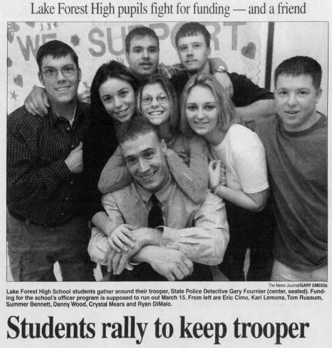 𝗥𝗲𝗺𝗲𝗺𝗯𝗲𝗿 - March 4, 2000 “Students rally to keep trooper