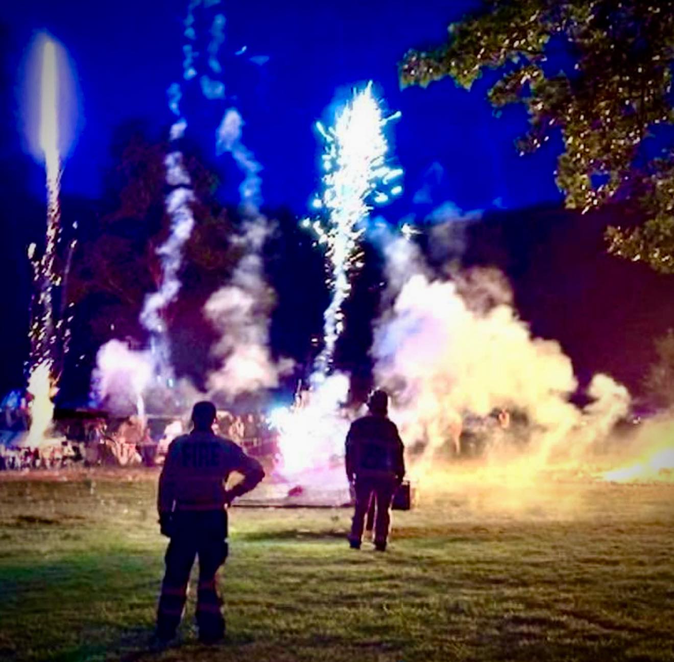 Kinloch - 🔥The KCA Bonfire Night fundraiser for Kinloch Fire Brigade ...