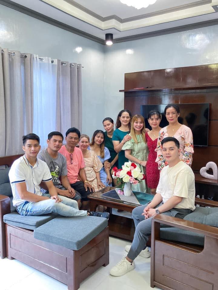 Cherlie official | Quezon City