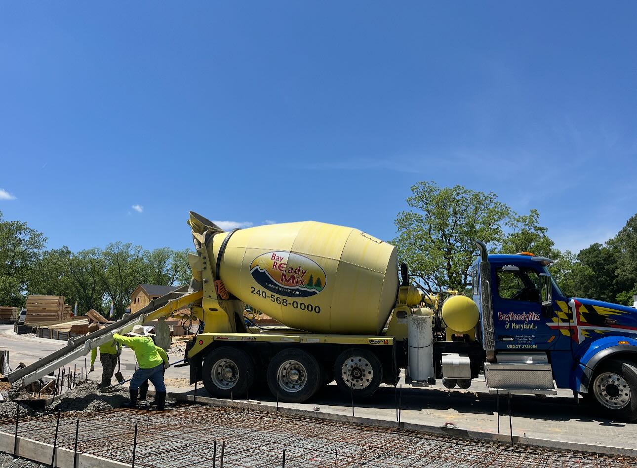 Bay - Kicking off the week with a strong foundation! Pouring at a new ...