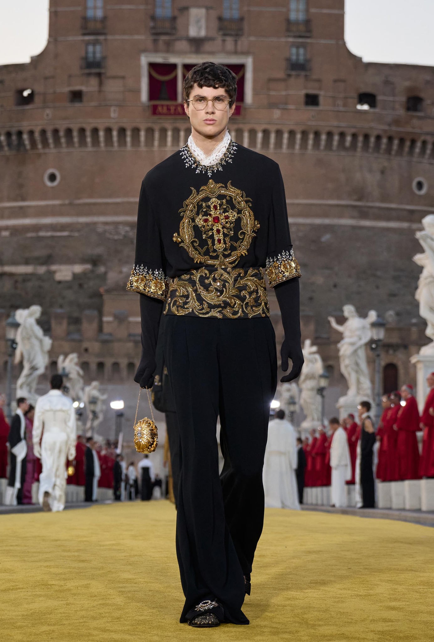Dolce - LOOK 44