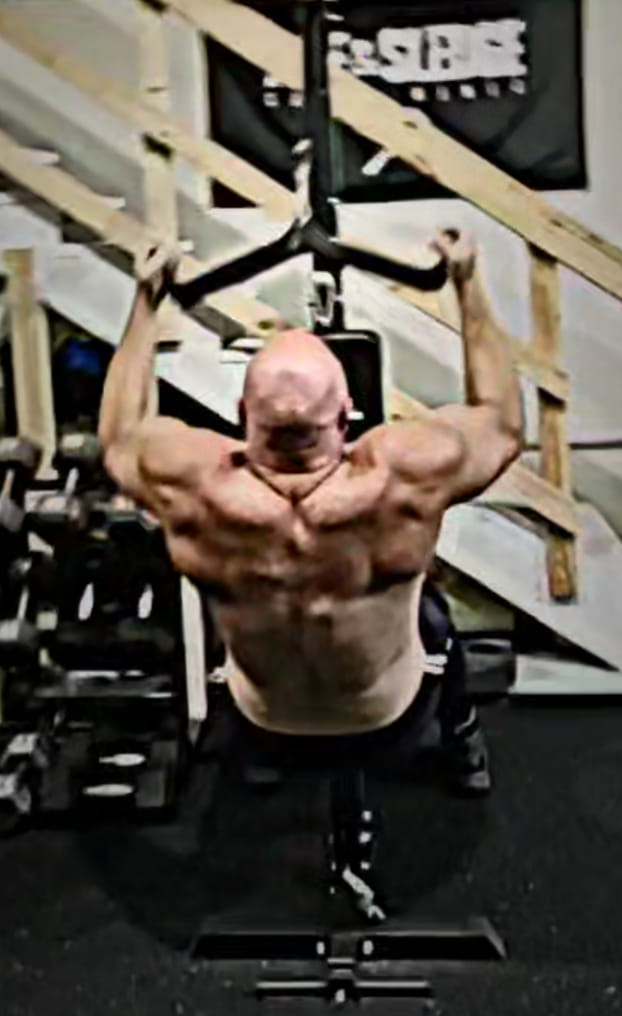 What type of diets do bodybuilders follow?