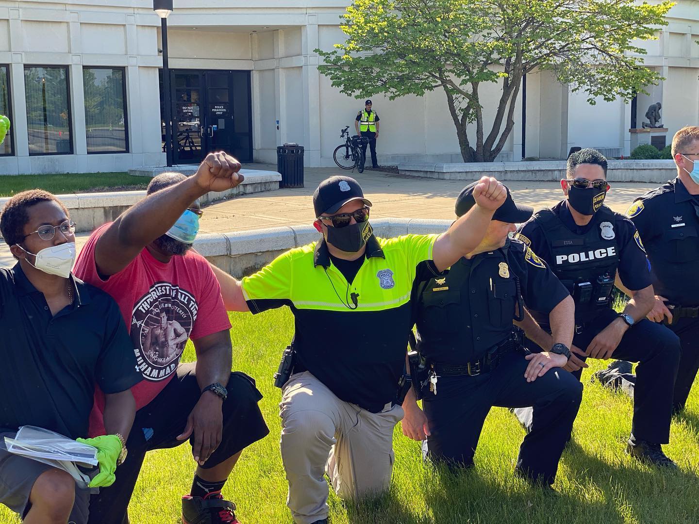 #DEARBORN (TCD) | Dearborn Police... - TCD Dearborn News