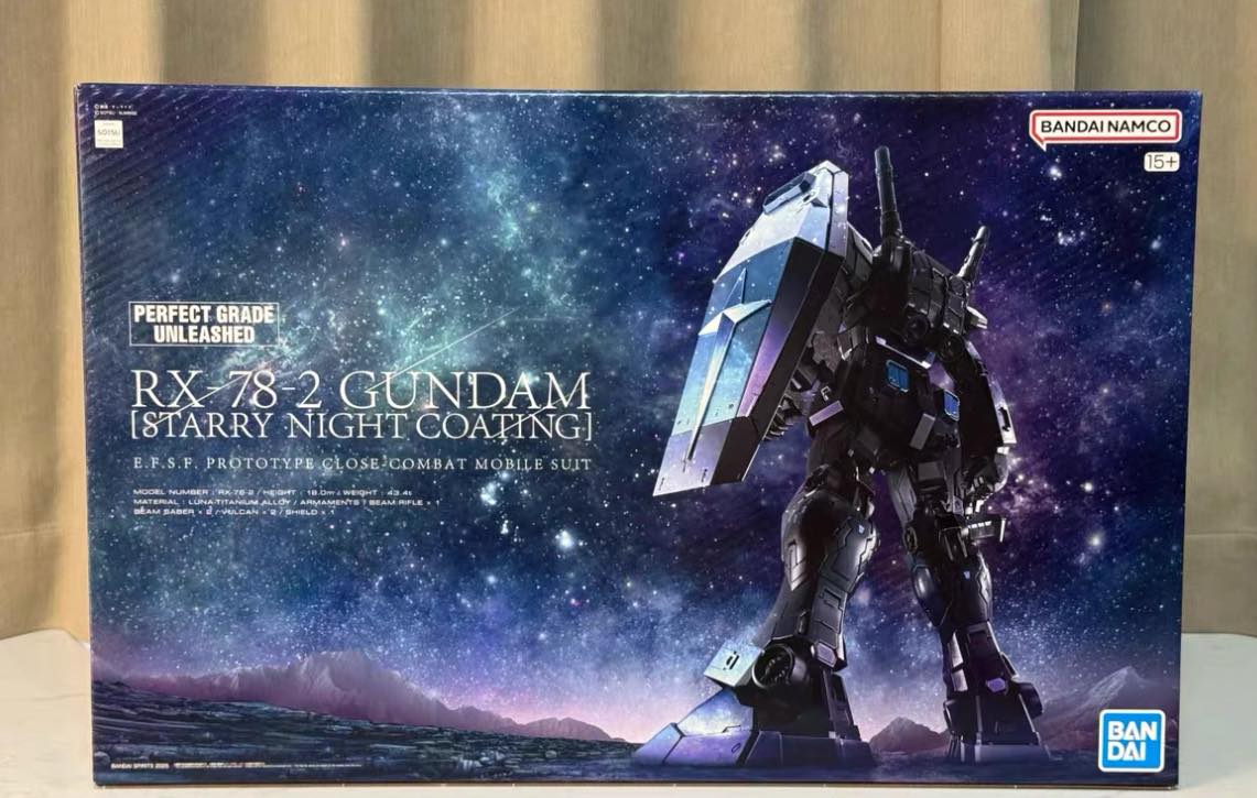 RX-78-2 ガンダム（星空塗装）ラスターカード Close up look at Gundam