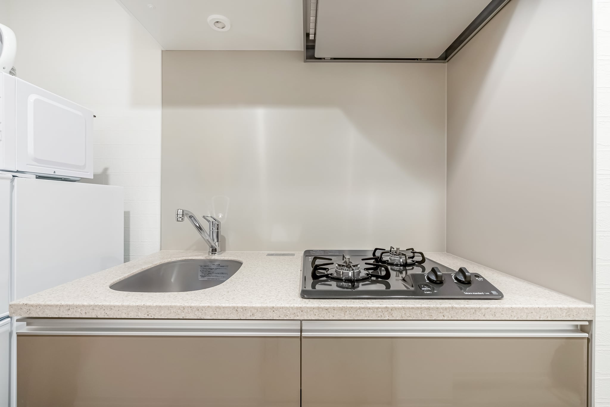 Hmlet - Conveniently located just 3 minutes' walk from...