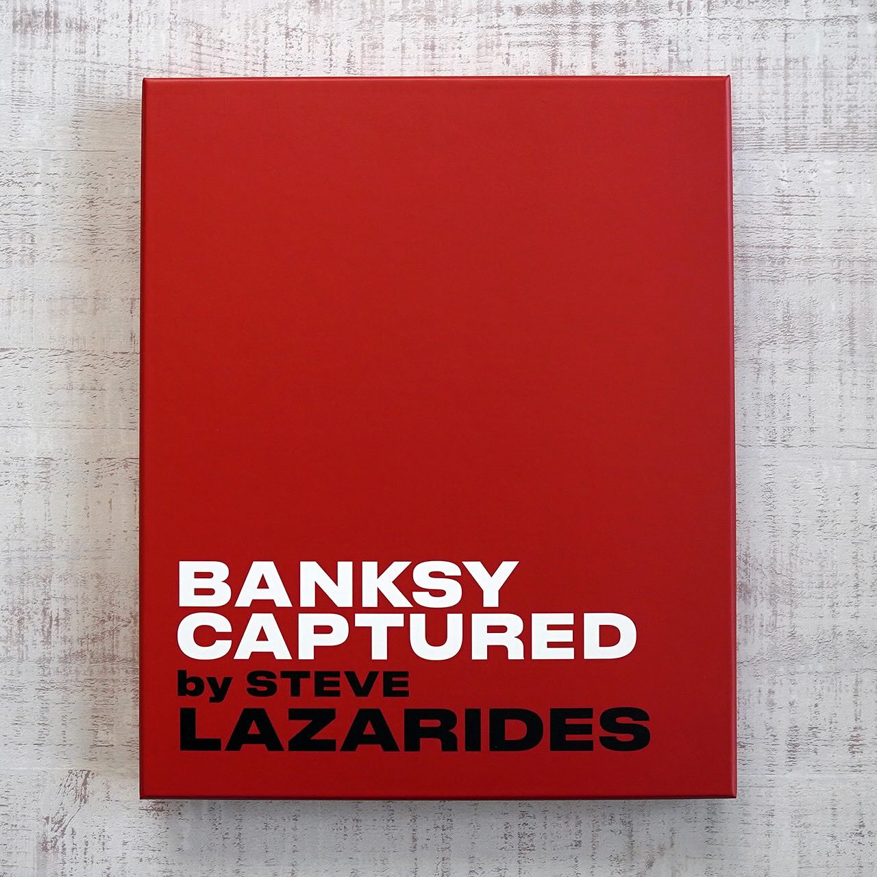 BANKSY CAPTURED by STEVE LAZARIDES 限定ケース付 ¥9,800 税込 覆面