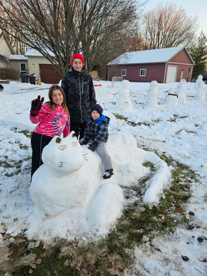 You've heard of a snow man,... - Meteorologist Jacob Dickey | Facebook