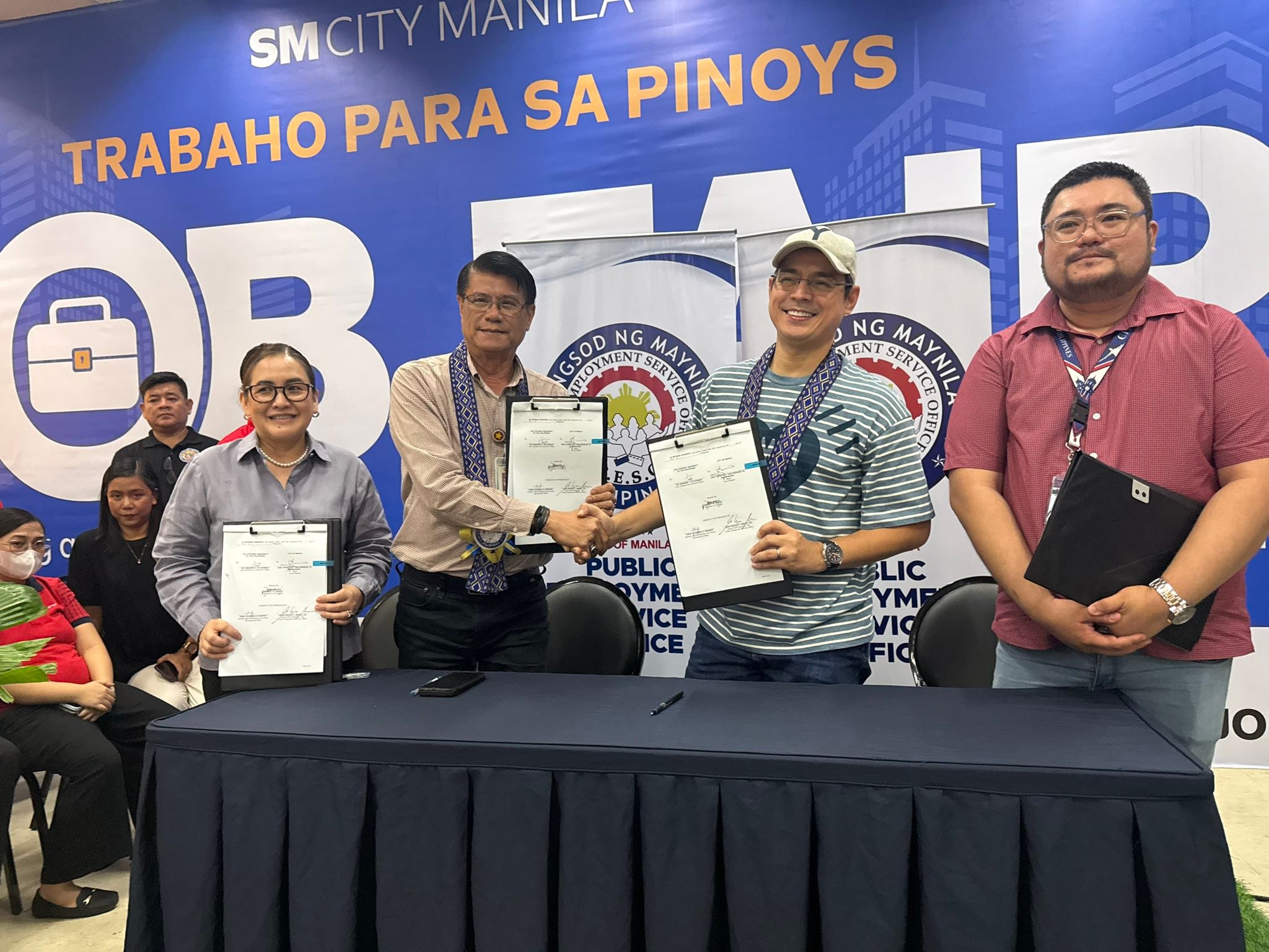 Manila Public... - Manila Public Information Office