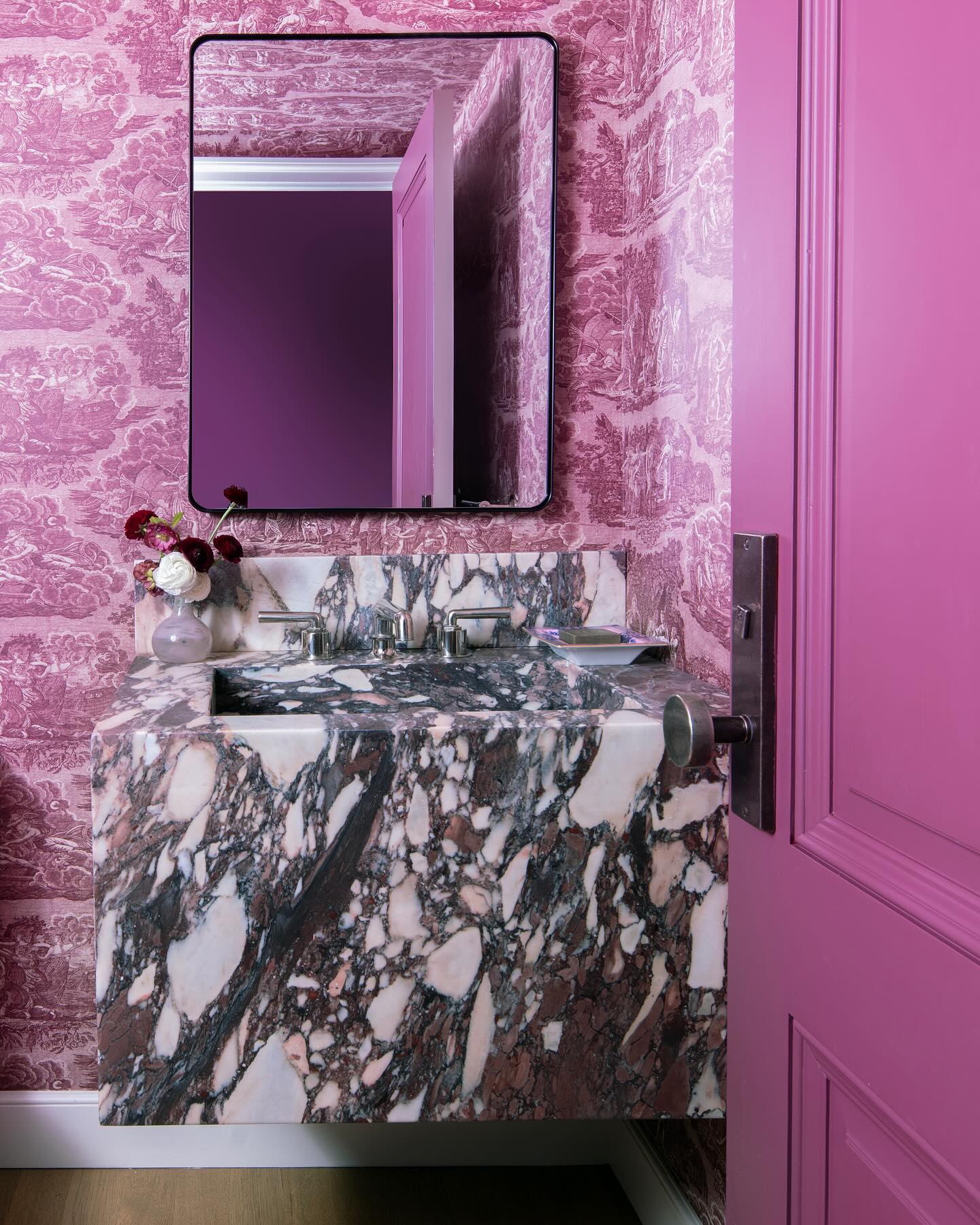 Calacatta Viola And Gucci... - Sasha Bikoff Interior Design | Facebook