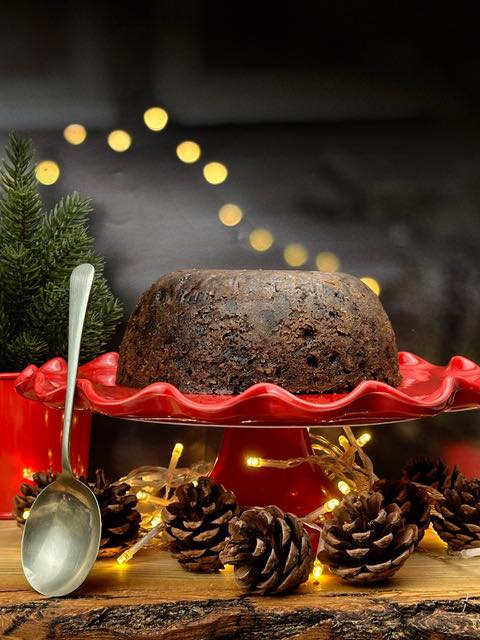 356 sixpences thats lots of christmas puddings