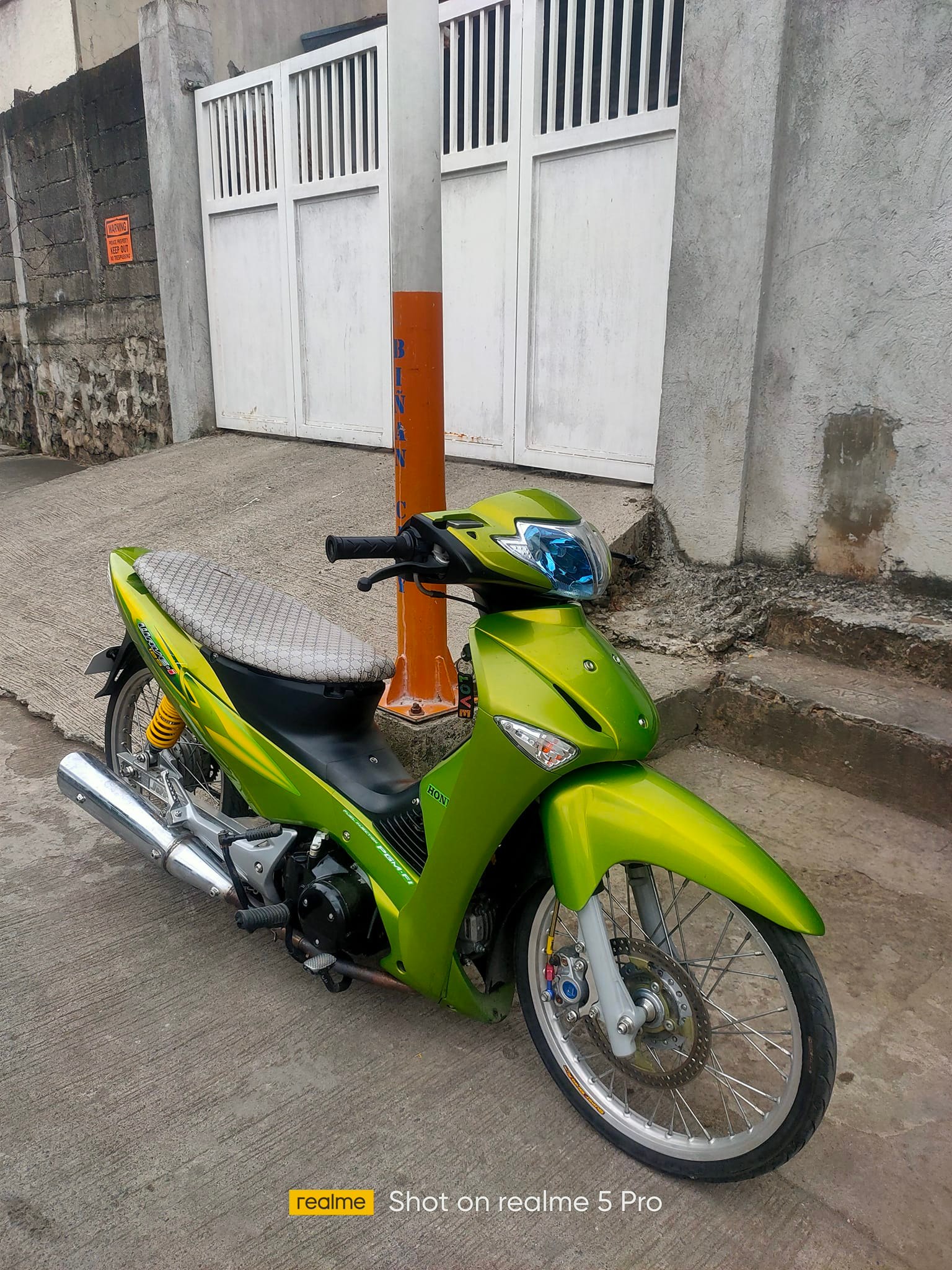 Peinture 8N Candy Lime Green Z750-z1000 (17p) pour Kawasaki