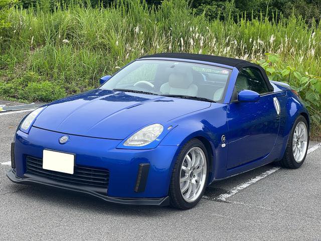 Can this rock your world ? 😂 Nissan Fairlady available for rent