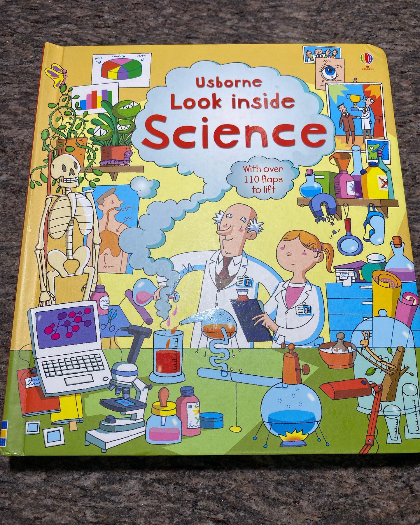 📖Look inside Science by USBOURNE📖... - Lazy Chair Bookstore