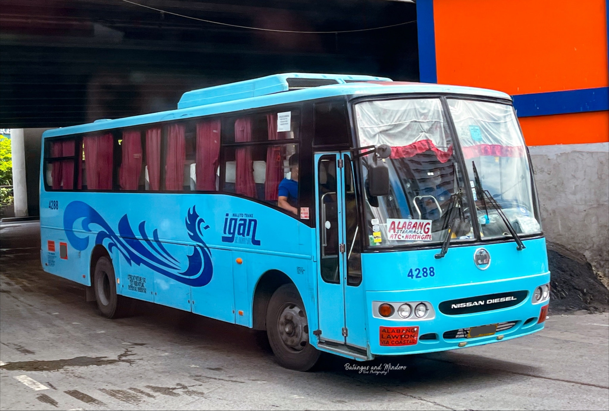 Batangas - Blue exfoh Bumabyahe parin itong Exfoh unit ni Igan, hindi ...