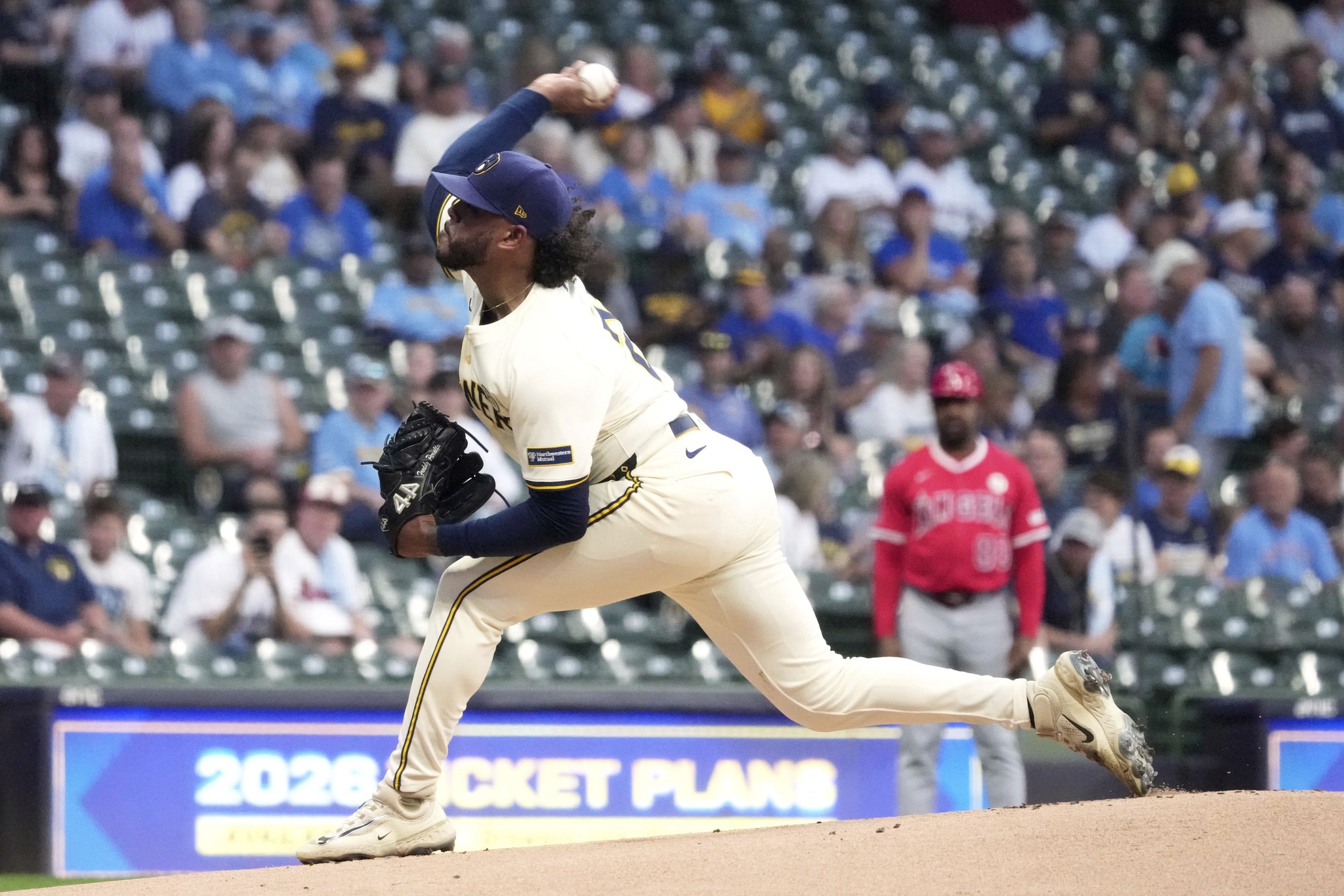 WMTV 15 News - Christian Yelich hit his 29th homer and... | Facebook