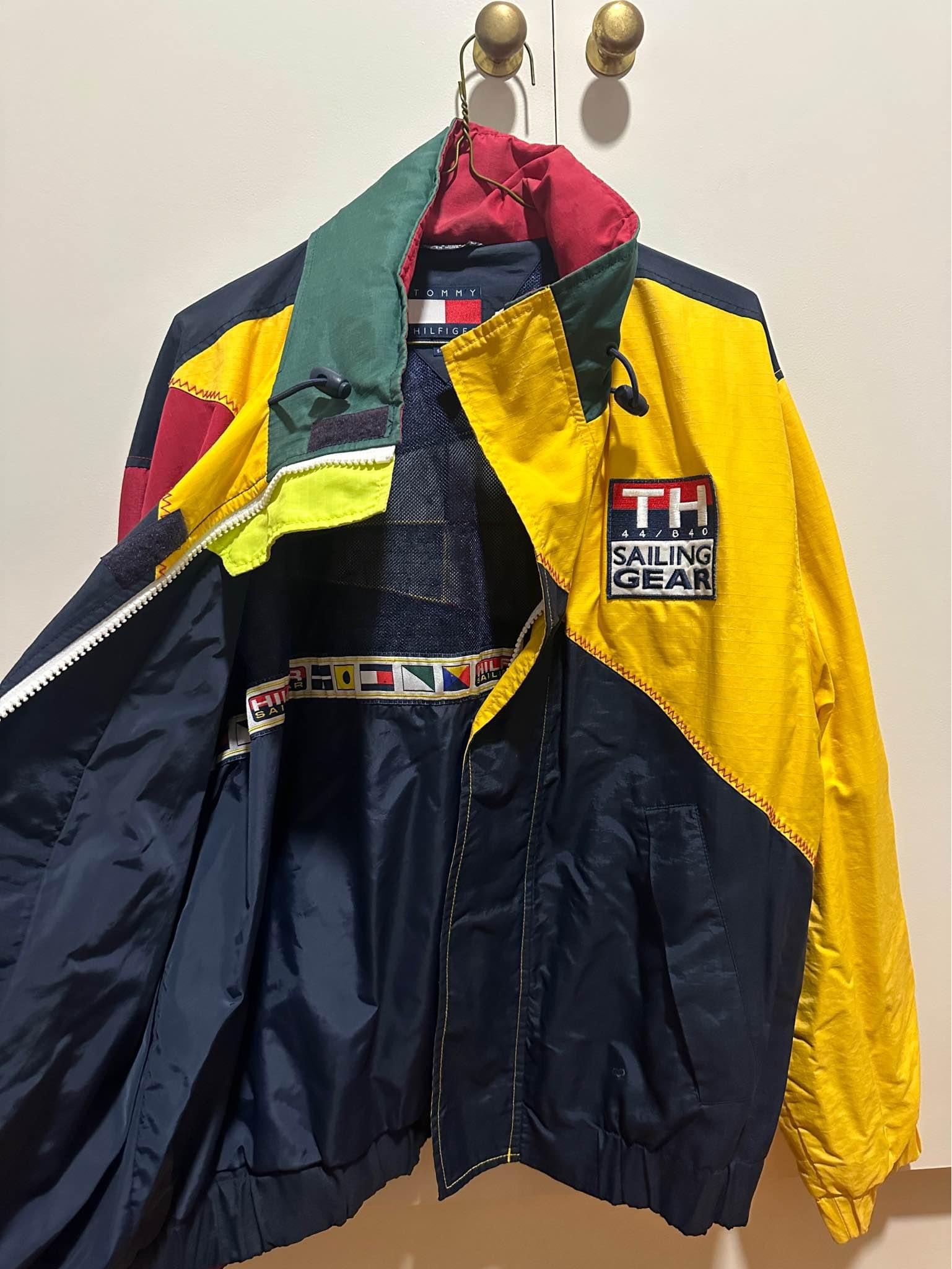 Tommy Hilfiger 90s Sailing Gear Jacket (RARE) - Coats & Jackets 