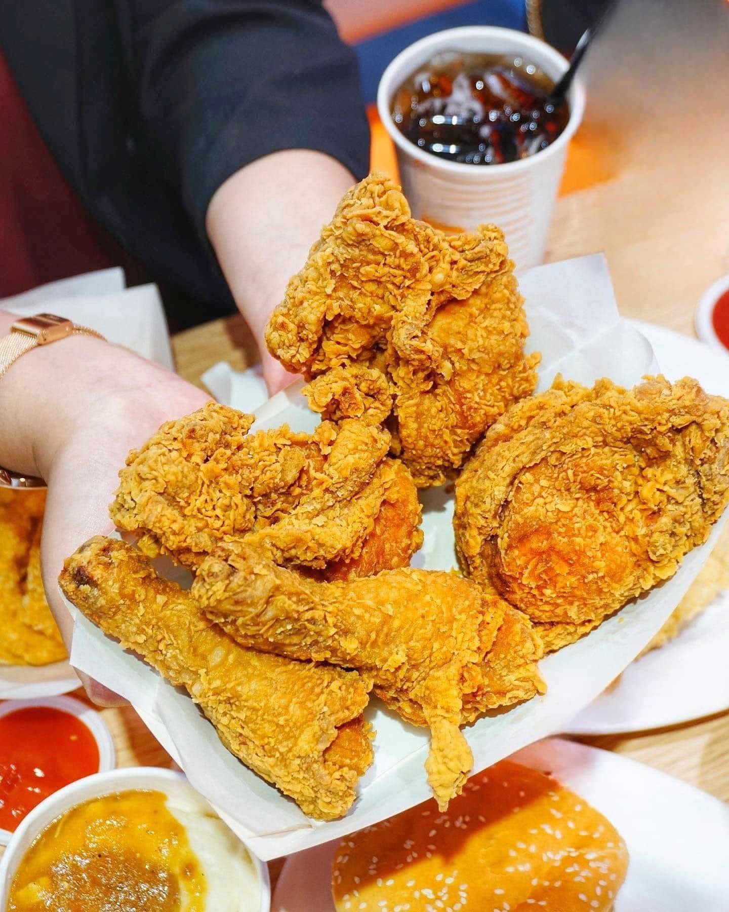 La cà...Vinhcity | Mình xin địa chỉ combo gà rán và coca cho 2 người ở ...